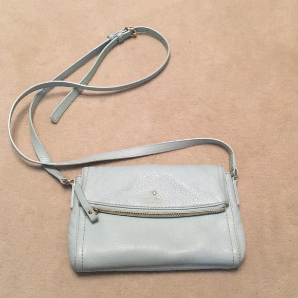 kate spade Handbags - Kate Spade Crossbody Bag
